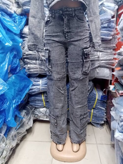 FEMALE JEANS BRAND QUALITY NEW