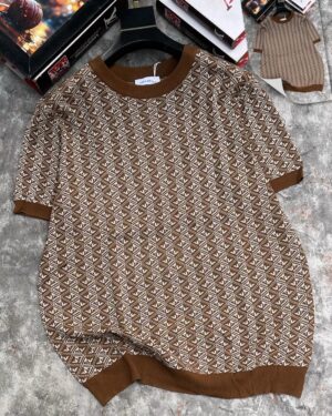 HIGH QUALITY MARKERS ROUND NECK