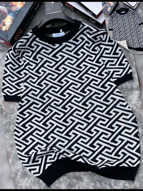 HIGH QUALITY MARKERS ROUND NECK