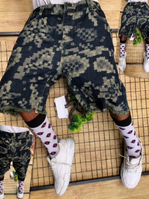 HIGH QUALITY  SHORT JEANS