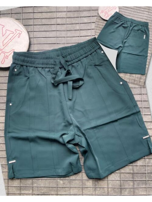 HIGH QUALITY  SHORT JEANS