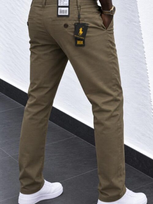 file_00000000852c81f48f911307c16fa896 thick chinos polo ralph lauren